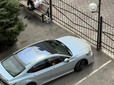 Toyota Camry 2025 года за 18 500 000 тг. в Алматы – фото 14