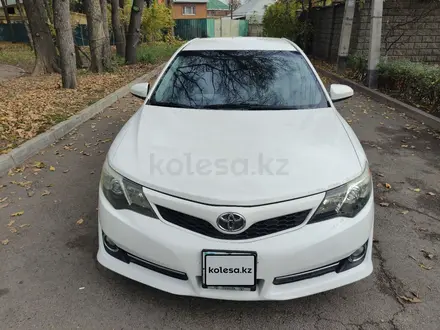 Toyota Camry 2013 года за 8 400 000 тг. в Алматы – фото 2