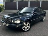 Mercedes-Benz E 280 1995 годаүшін3 400 000 тг. в Караганда