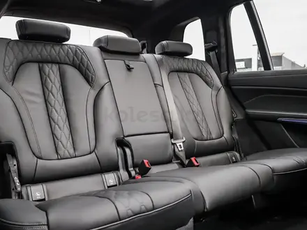 BMW X7 XDrive 40i 2026 года за 75 000 000 тг. в Семей – фото 22