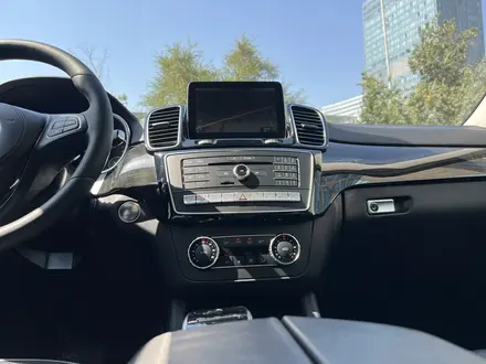 Mercedes-Benz GLS 400 2016 года за 29 000 000 тг. в Караганда – фото 29