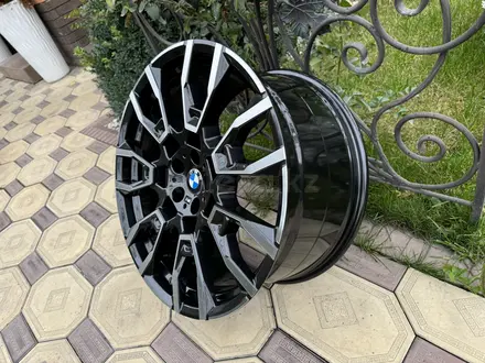 Оригинальные диски R21 на BMW X5 (G05), BMW X6 (G06), BMW X7 (G07) БМВ за 870 000 тг. в Алматы – фото 7