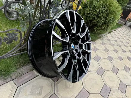 Оригинальные диски R21 на BMW X5 (G05), BMW X6 (G06), BMW X7 (G07) БМВ за 870 000 тг. в Алматы – фото 18