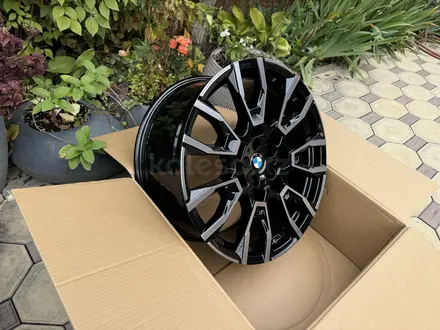 Оригинальные диски R21 на BMW X5 (G05), BMW X6 (G06), BMW X7 (G07) БМВ за 870 000 тг. в Алматы – фото 28