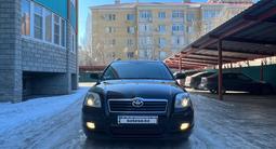 Toyota Avensis 2005 года за 4 900 000 тг. в Актобе – фото 2