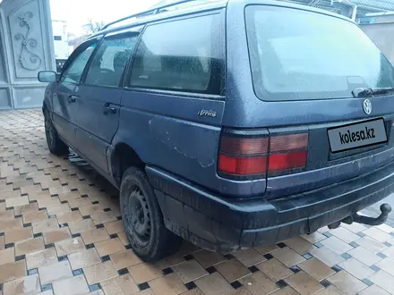 Volkswagen Passat 1993 года за 1 600 000 тг. в Шымкент – фото 4