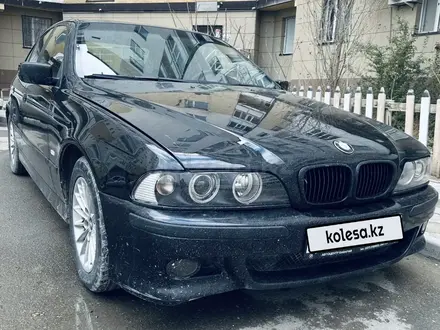 BMW 528 1997 года за 3 300 000 тг. в Актау – фото 2