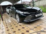 Toyota Camry 2020 годаfor13 700 000 тг. в Шымкент – фото 3