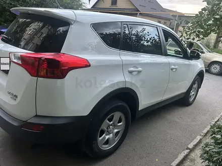 Toyota RAV4 2015 года за 11 300 000 тг. в Алматы – фото 6