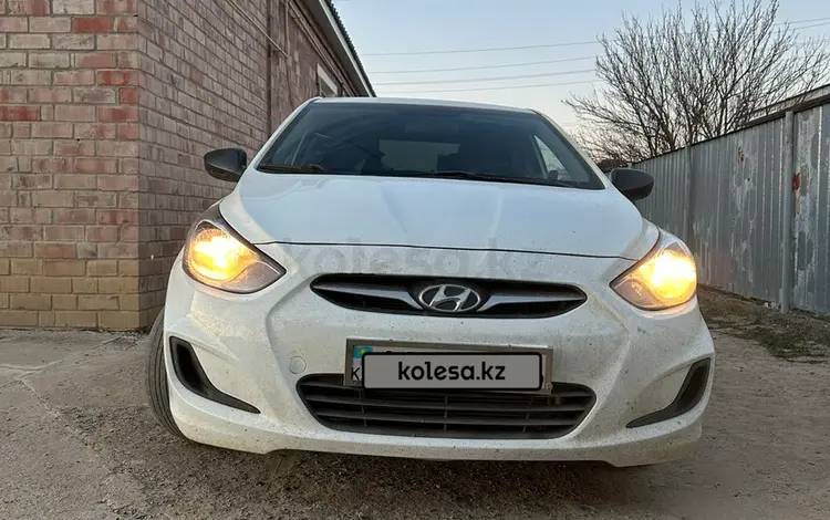 Hyundai Accent 2012 годаfor3 500 000 тг. в Атырау