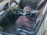 Volkswagen Passat 2007 годаүшін3 000 000 тг. в Актобе – фото 5