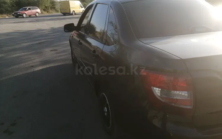 ВАЗ (Lada) Granta 2190 2014 годаүшін2 200 000 тг. в Семей