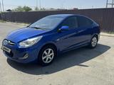 Hyundai Solaris 2011 года за 3 700 000 тг. в Атырау – фото 2