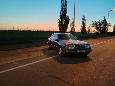 Mercedes-Benz E 200 1994 года за 2 500 000 тг. в Кызылорда – фото 6