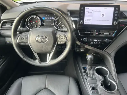 Toyota Camry Prestige 2024 года за 15 990 000 тг. в Алматы – фото 16