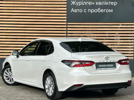 Toyota Camry Prestige 2024 года за 15 990 000 тг. в Алматы – фото 6
