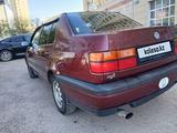 Volkswagen Vento 1993 годаүшін1 300 000 тг. в Астана – фото 4
