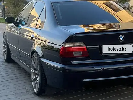 BMW M5 1998 года за 4 900 000 тг. в Туркестан – фото 28