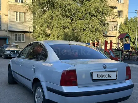 Volkswagen Passat 1997 года за 1 800 000 тг. в Алматы – фото 9