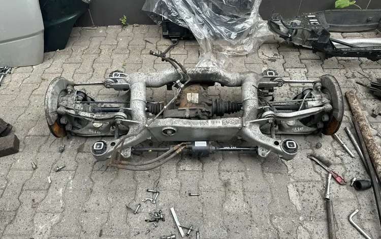 Цапфа в сборе со ступицей BMW e60 за 25 000 тг. в Алматы