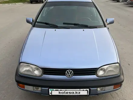 Volkswagen Golf 1993 годаүшін1 850 000 тг. в Костанай