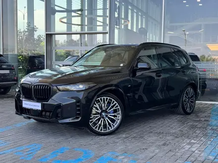 BMW X5 XDrive 40i 2025 года за 73 500 000 тг. в Алматы