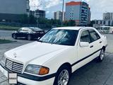 Mercedes-Benz C 180 1994 года за 1 300 000 тг. в Караганда