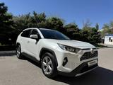 Toyota RAV4 2020 года за 15 500 000 тг. в Тараз – фото 4