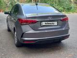 Hyundai Accent 2021 года за 5 500 000 тг. в Щучинск – фото 4