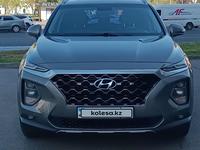 Hyundai Santa Fe 2019 годаfor13 999 000 тг. в Астана