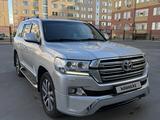 Toyota Land Cruiser 2016 года за 29 000 000 тг. в Атырау – фото 2