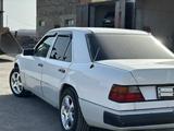 Mercedes-Benz E 230 1991 годаүшін2 700 000 тг. в Жезказган – фото 2