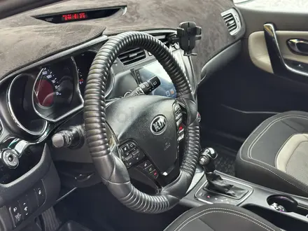 Kia Cee'd 2013 года за 5 000 000 тг. в Актобе – фото 12