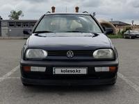 Volkswagen Golf 1993 годаүшін1 400 000 тг. в Тараз