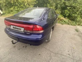 Mazda Cronos