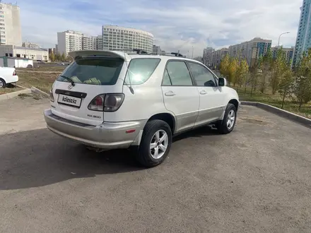 Lexus RX 300 2001 года за 6 000 000 тг. в Астана – фото 3