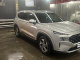 Hyundai Santa Fe 2022 годаүшін15 500 000 тг. в Астана