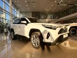 Toyota RAV4 Luxe 2025 года за 20 490 000 тг. в Астана – фото 3