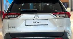 Toyota RAV4 Luxe 2025 года за 20 490 000 тг. в Астана – фото 5