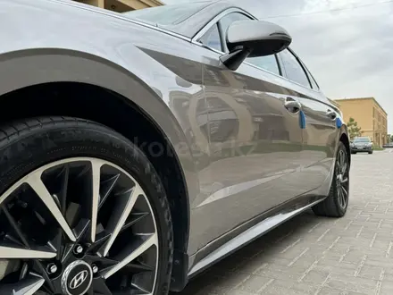 Hyundai Sonata 2021 года за 13 300 000 тг. в Туркестан – фото 11