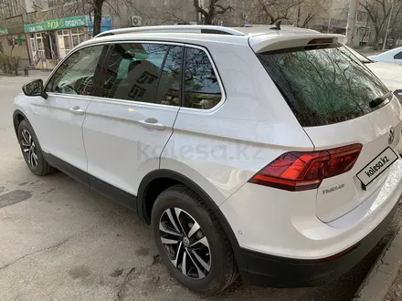 Volkswagen Tiguan 2019 года за 11 800 000 тг. в Алматы – фото 5