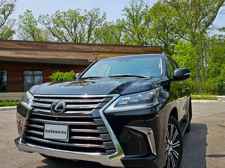 Lexus LX 570 2018 года за 48 500 000 тг. в Усть-Каменогорск