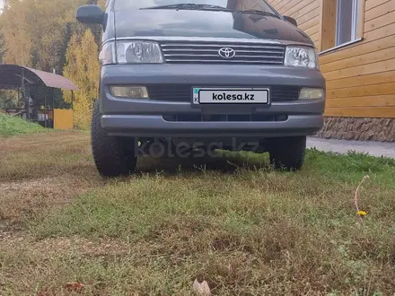 Toyota HiAce Regius 1997 года за 6 100 000 тг. в Усть-Каменогорск – фото 3