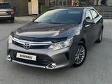 Toyota Camry 2015 года за 10 000 000 тг. в Актау