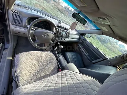 Toyota Camry 2004 года за 3 500 000 тг. в Павлодар – фото 6