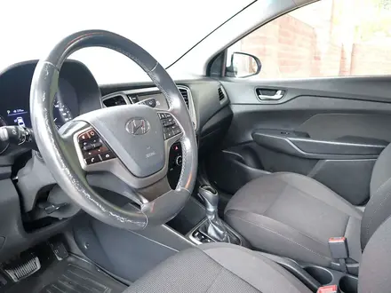 Hyundai Accent 2019 года за 5 600 000 тг. в Алматы – фото 11