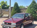 Volkswagen Golf 1993 годаүшін1 450 000 тг. в Тараз