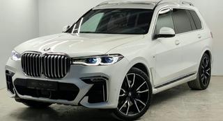 BMW X7 XDrive 40i 2021 года за 43 400 000 тг. в Алматы