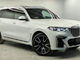 BMW X7 XDrive 40i 2021 года за 43 400 000 тг. в Алматы – фото 3