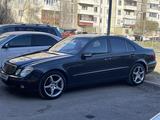 Mercedes-Benz E 320 2004 года за 6 500 000 тг. в Караганда – фото 4